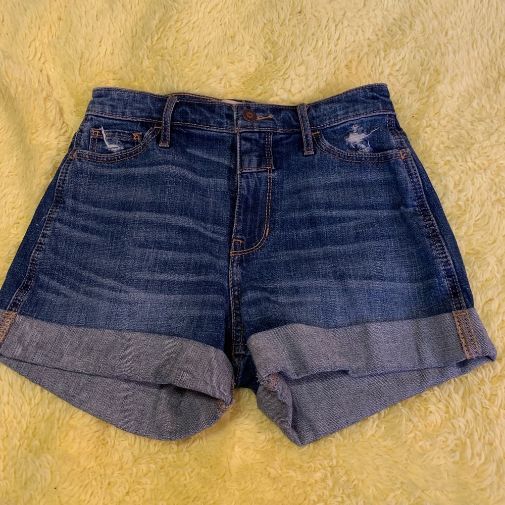 Hollister Boyfriend Shorts